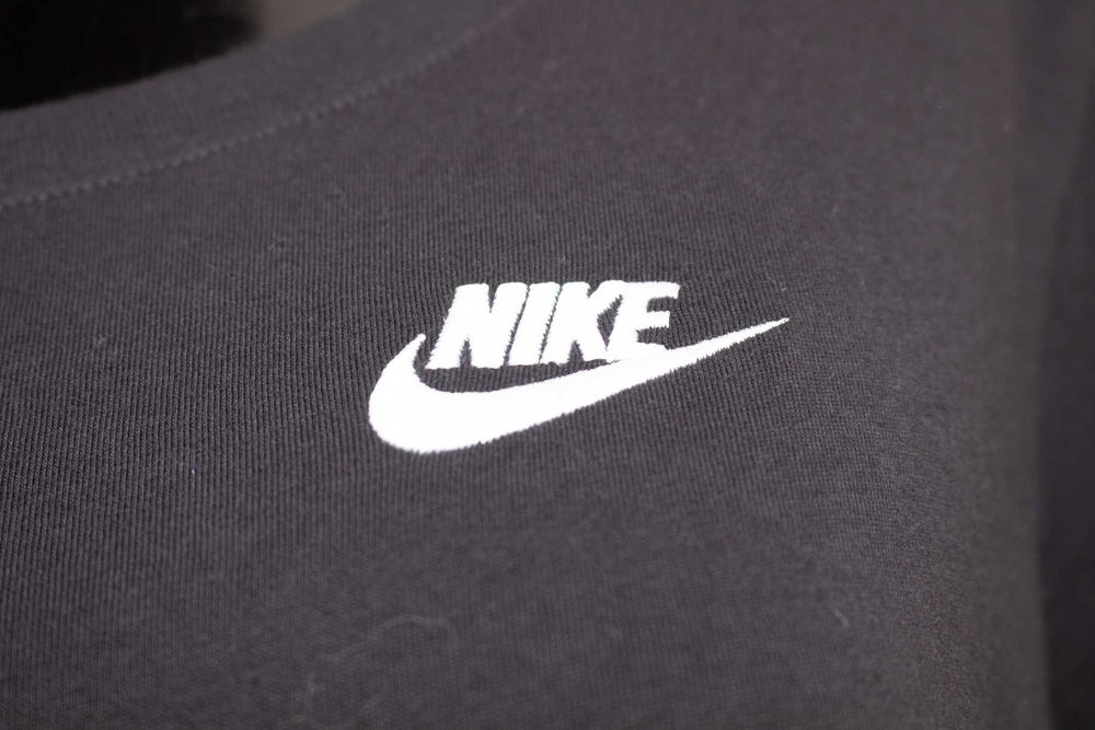 Nike Sportswear Club Essentials дамска тениска черна памук 1X 4XL нова
