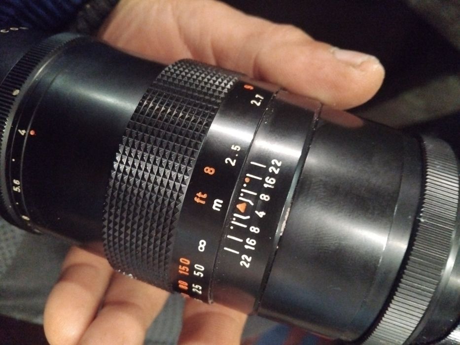 продават се фото апарат и обектив