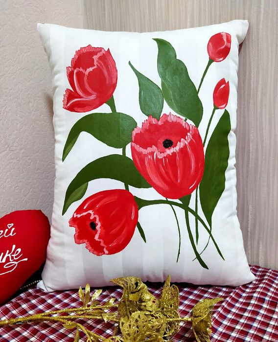 Подушки ручной работы. Новые. Шью на заказ и в розницу.