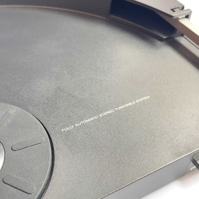 Грамофон Sony PS-Q3A – автоматичен, нови ремъци