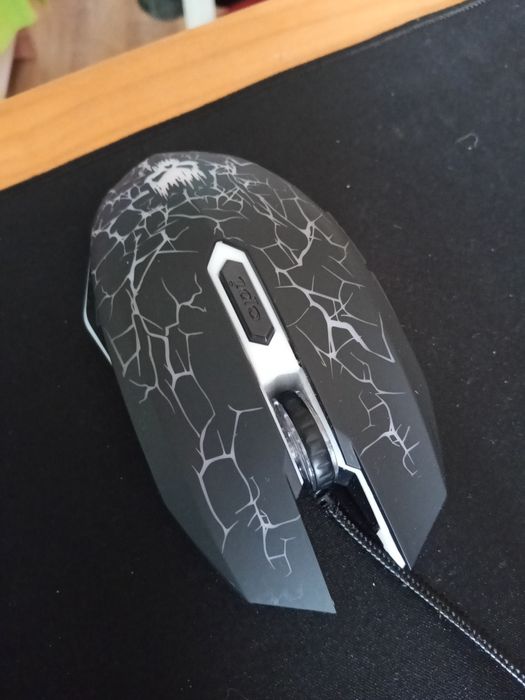 Продам игровую мышь