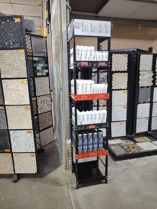 Клея и монтажная пена