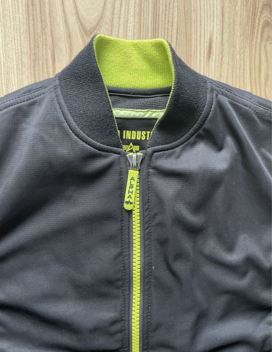 ALPHA INDUSTRIES Bombers shell/мъжки бомбър/яке/софтшел S/XS
