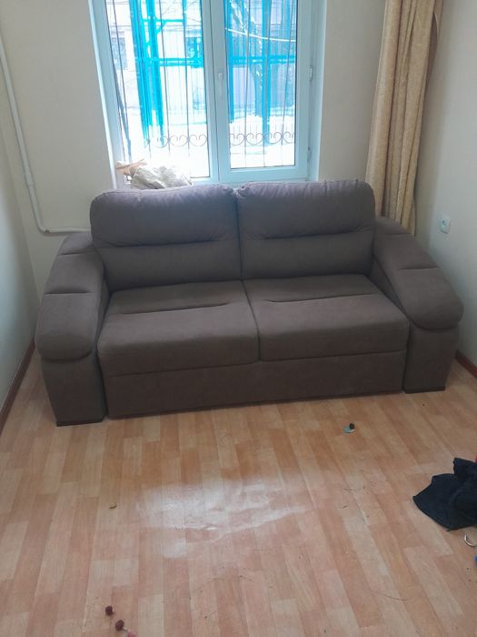Продам диван хорошем состаяние