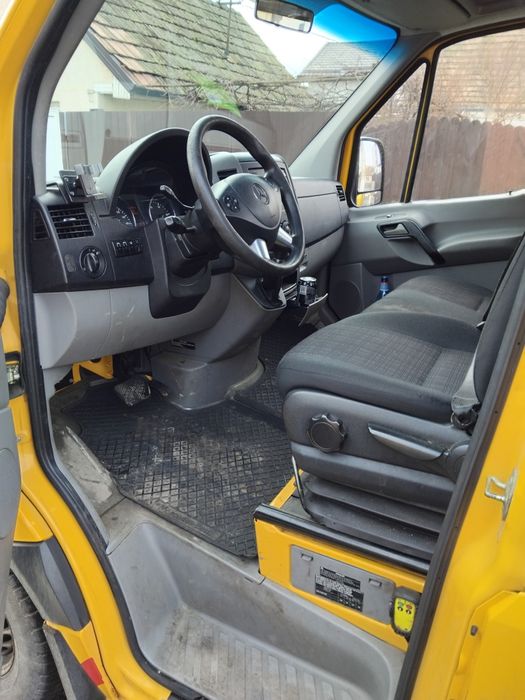 Mercedes sprinter 319  platforma auto euro6