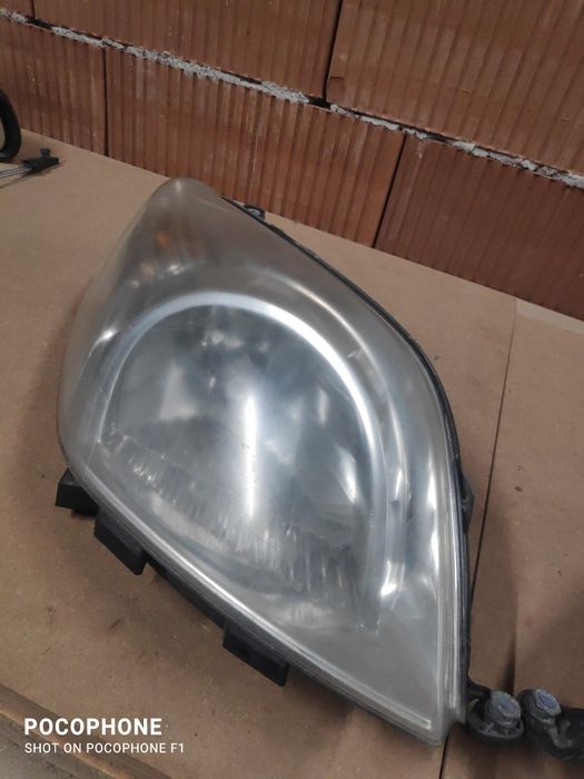 Фар - фарове Peugeot Beeper - Citroen Nemo/ Пежо Бипър - Ситроен Немо