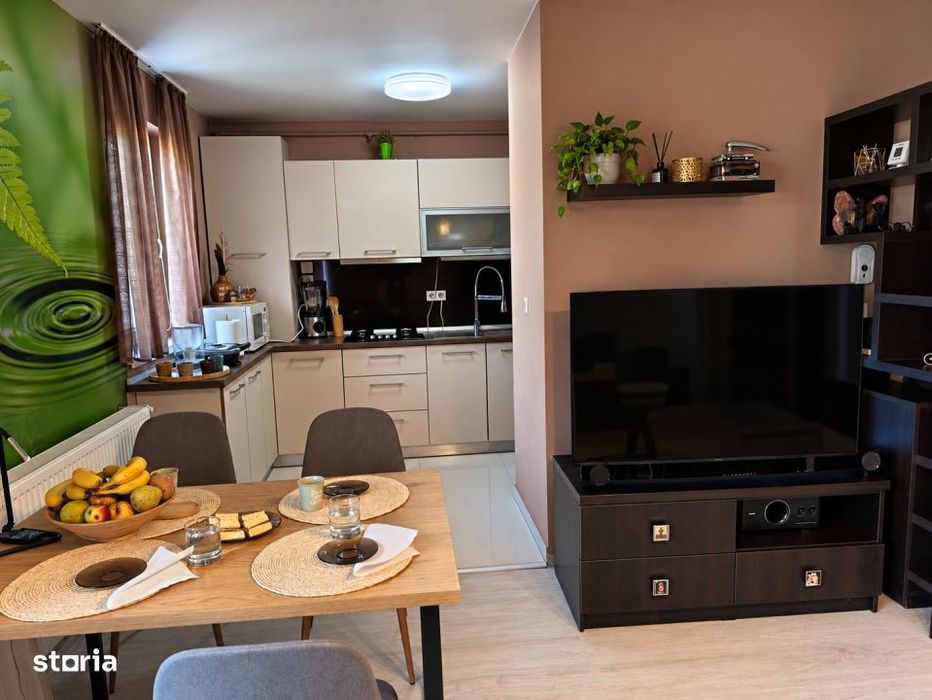 Apartament 4 camere, 95 mp, zona Central
