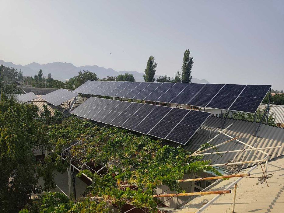 Quyosh elektr stansiyasi tez osson va qulay!