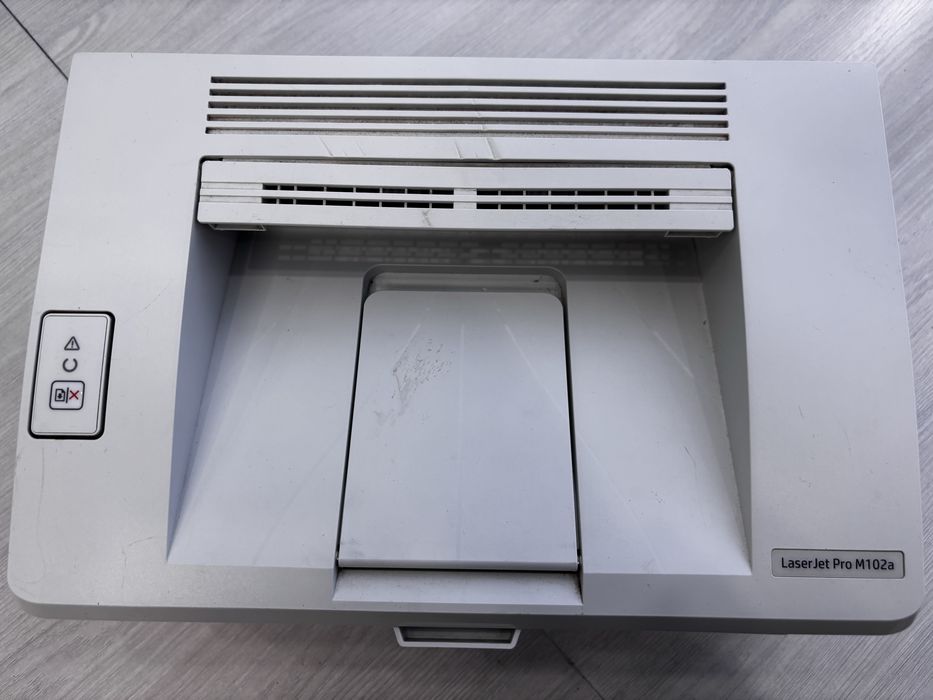 Черно-белый принтер HP