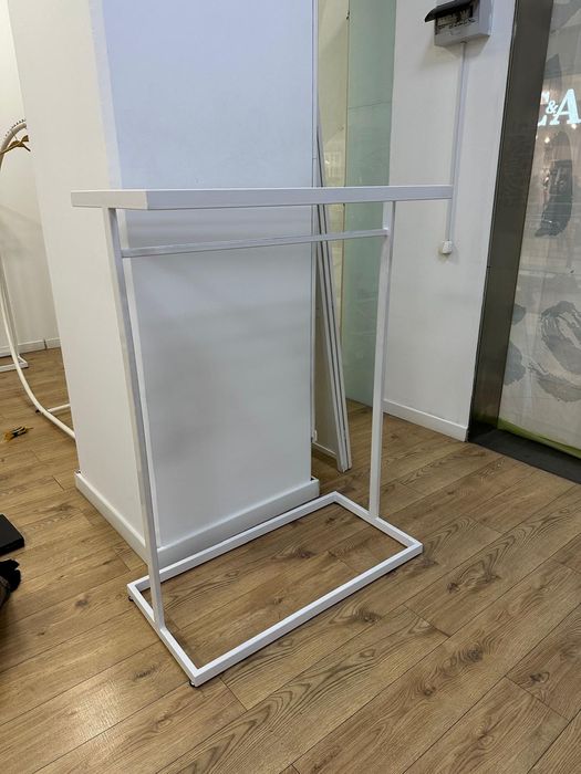 Mobilier lux magazin