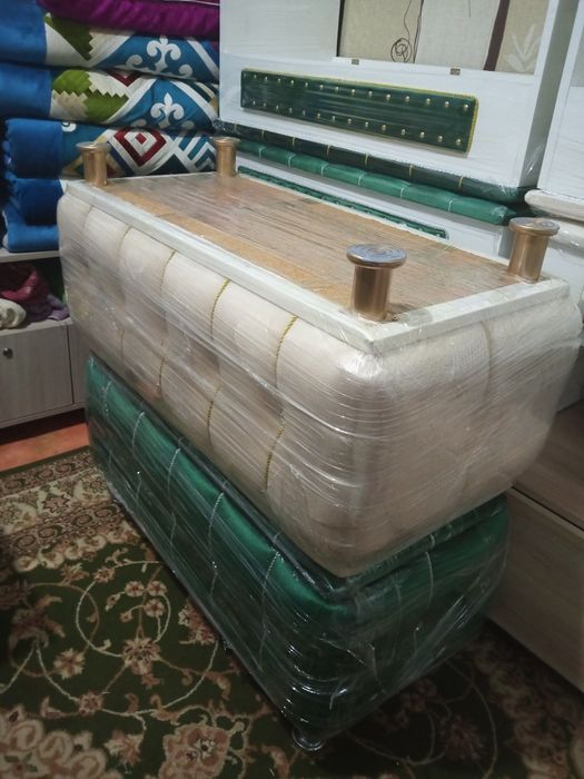 Продам Пуфик готовый новый