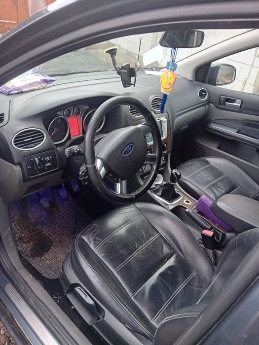 Vând Ford focus mk2 facelift