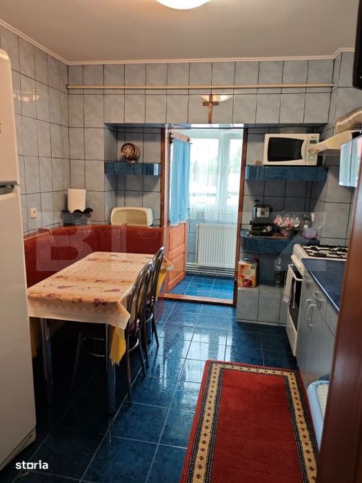 Apartament 4 camere, 79 mp, cartier Obcini