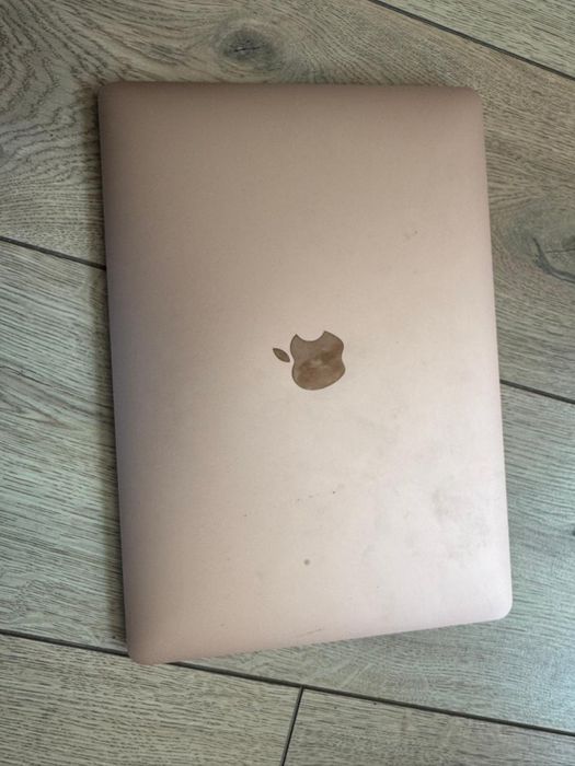 Продам MacBook 13 Air