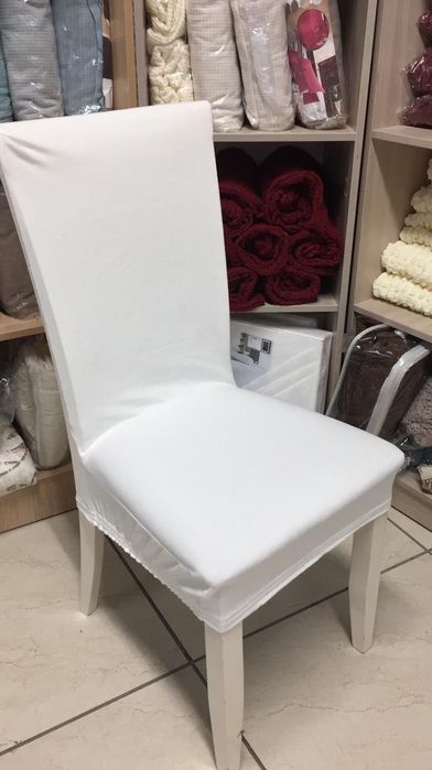 Продается стол и стулья