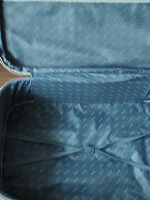 Сак,чанти "DIADORA" и "ADIDAS".Голям куфар 72/50/26 см.