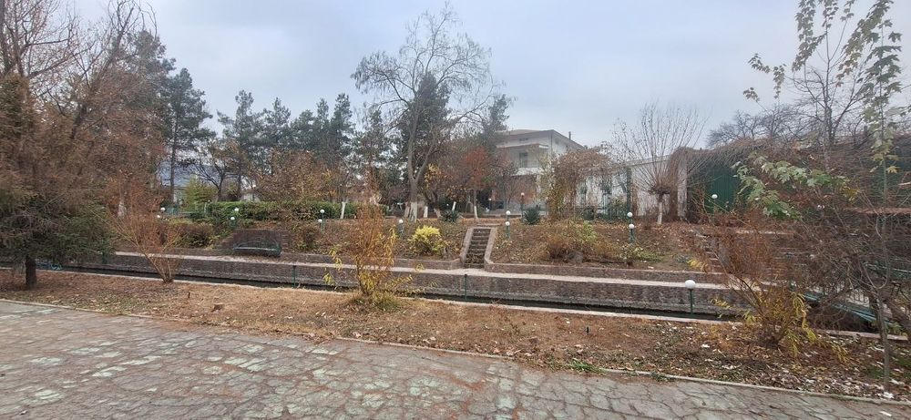 Прадаётся Индейская пасольства центр города