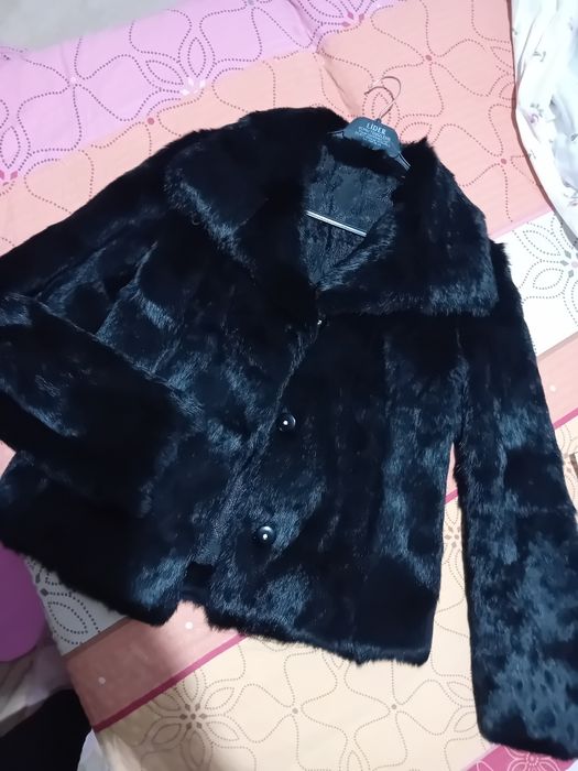 Blana naturala neagra