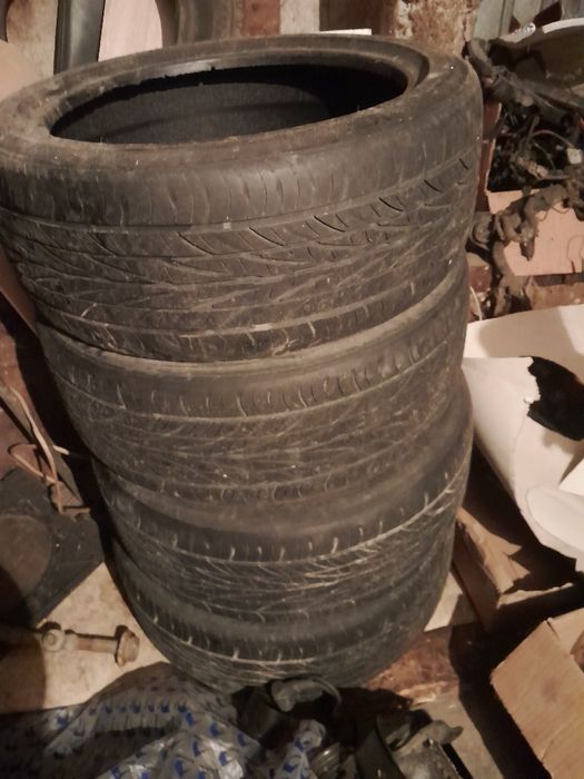 215/45/17 летняя резина