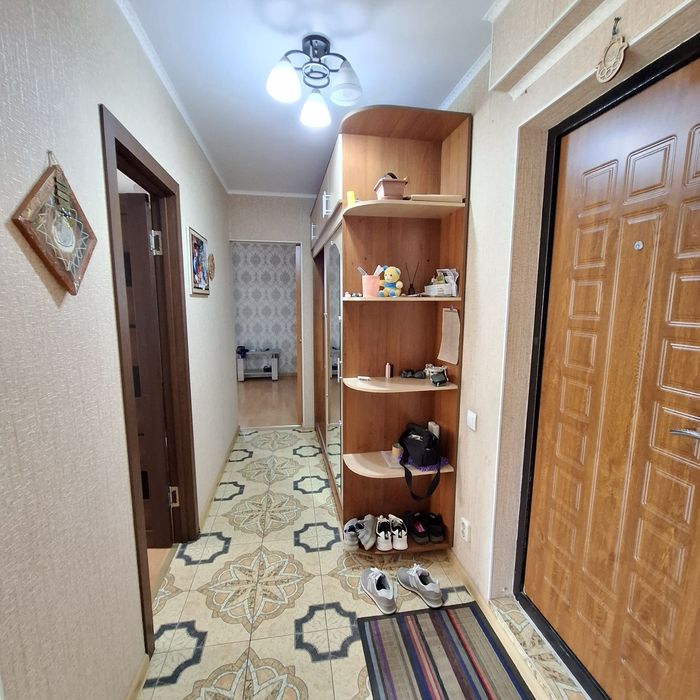 Продам 2хком квартиру район Рахмета.