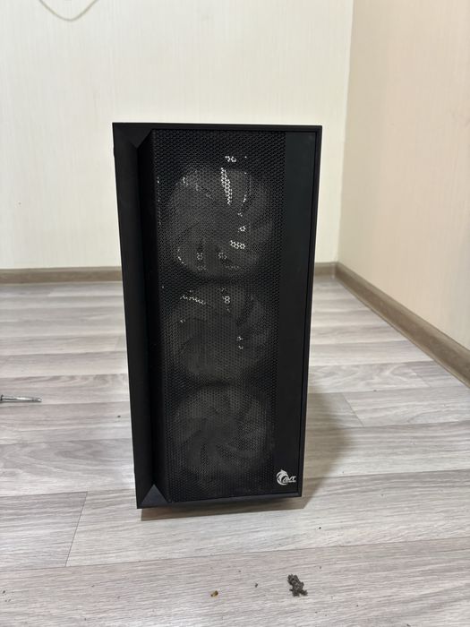 Продаю срочно корпус 250 тысяч приезжайте сегодня.