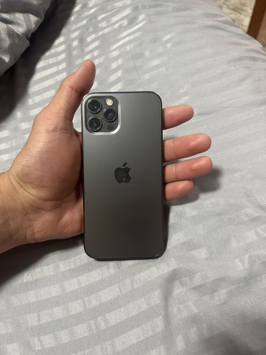 продам iphone 12 pro