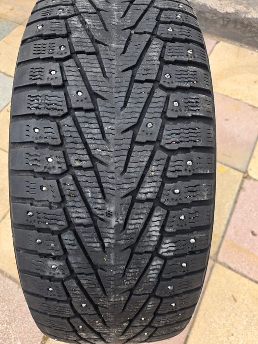 Продам автошины зимние
