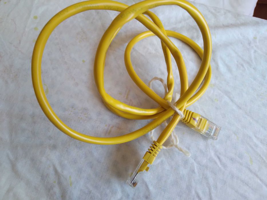 Кабел RG 45 1 метър