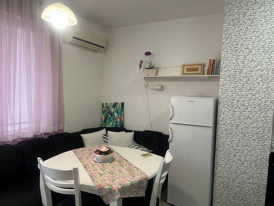 Дава се под наем Двустаен апартамент в Варна, Левски - 55 кв.м за 408 € - Снимка #6