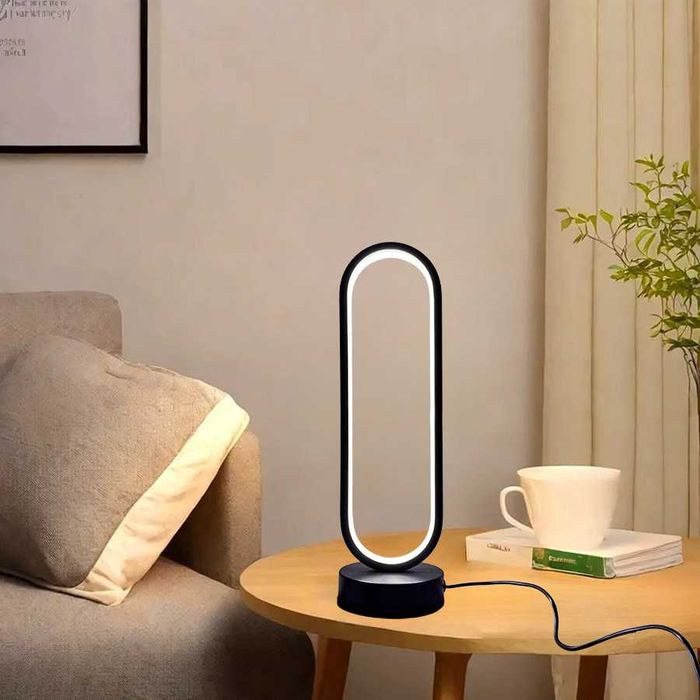 Настольная лампа