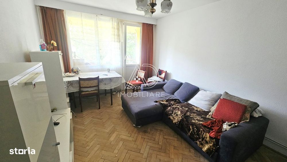 Apartament 3 camere decomandat - zona centrală – strada General Tell