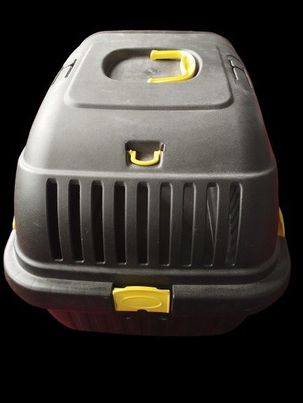 Контейнер для перевозки кошек и собак .