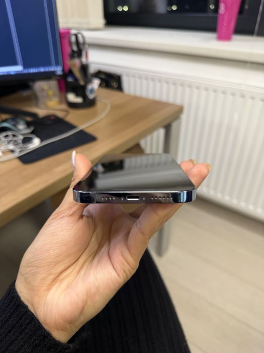 Iphone 13 pro max + наушники