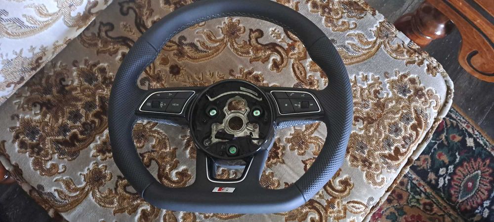 Волан и еърбег за Ауди  S-LINE за А3 А4 А5 А6 А8 Q2 Q3 Q5 Q7 Q8