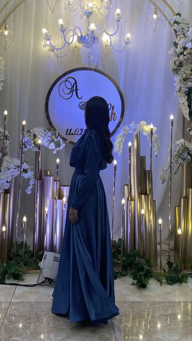 Вечернее платье