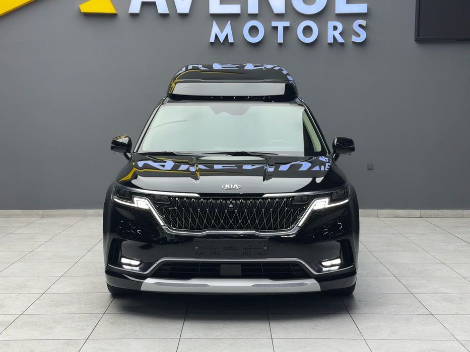 Продается KIA Carnival Hi Limousine