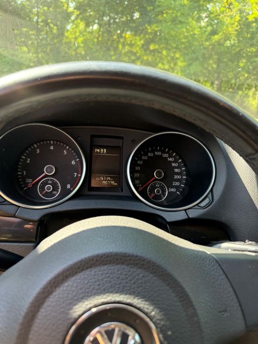 Vind golf 6 . Urgent