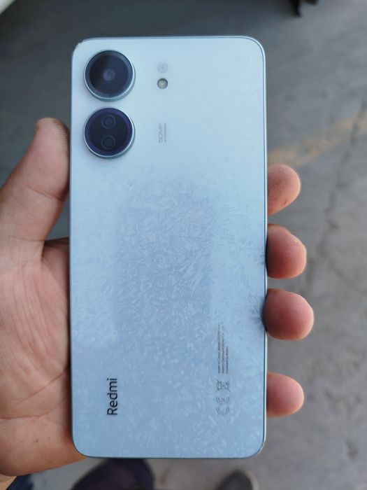 Xiaomi Redmi 13 C /128 gb Sotiladi