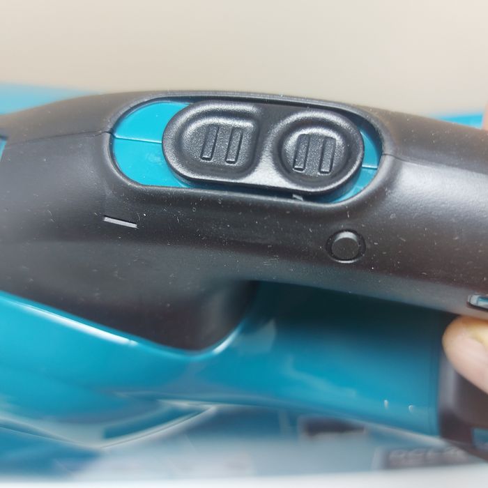 Акумулаторна прахосмукачка Makita DCL280FZ
