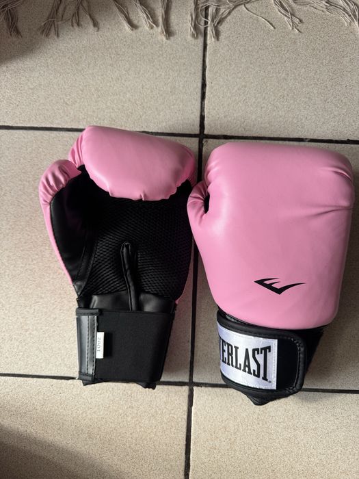 Боксови ръкавици Everlast 10 oz – розови