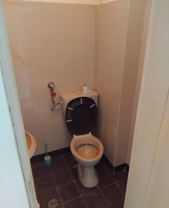 Продава се Четиристаен апартамент в Дупница - 80 кв.м за 631 €/кв.м - Снимка #1