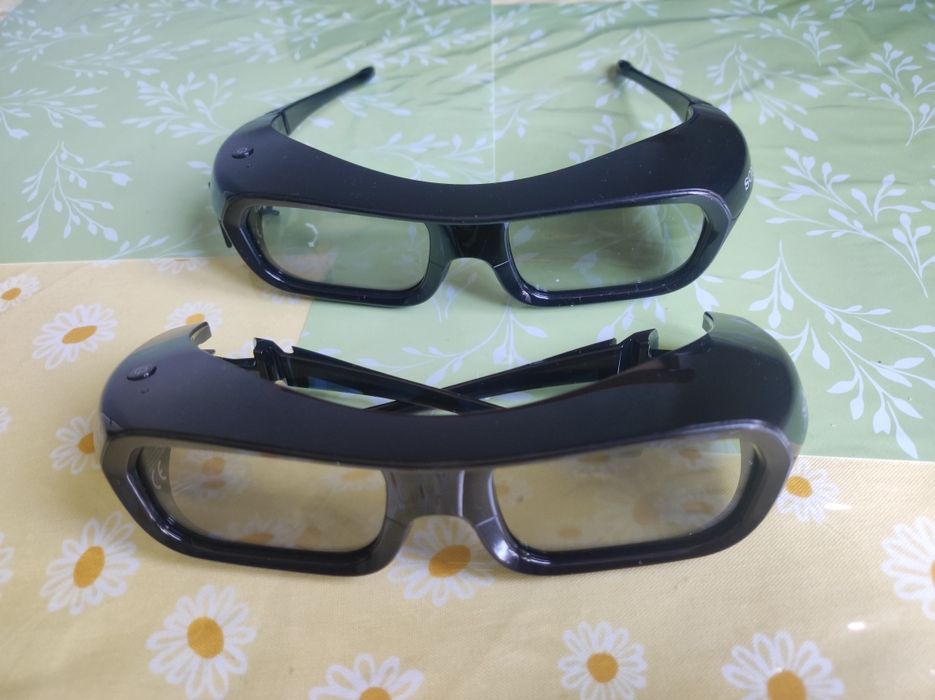 3D очки sony пара