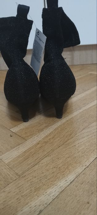 Ghete dama din material textil negru cu puțin sclipici, 38