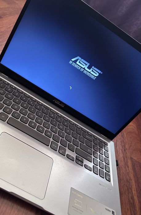 Laptop ASUS X515MA