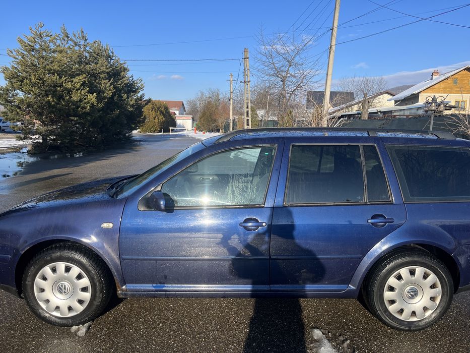 Golf 4  break 1.9 tdi AXR buna pentru naveta sau familie