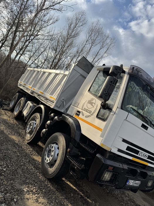Iveco EuroTrakker 8x4