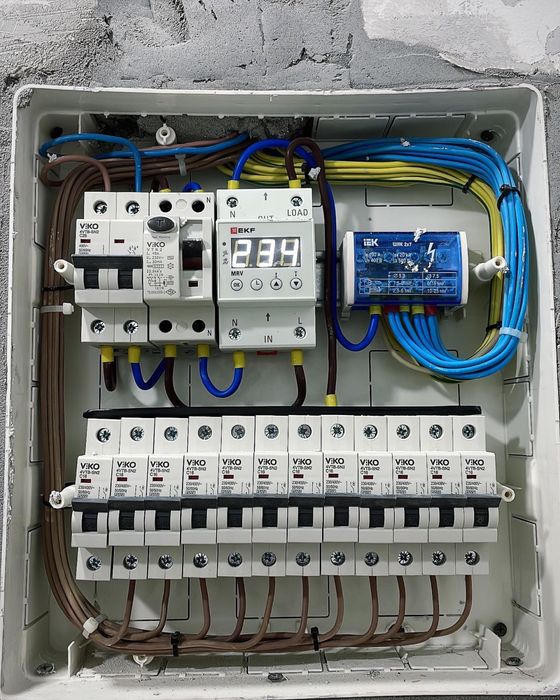 Электрик на вьезд