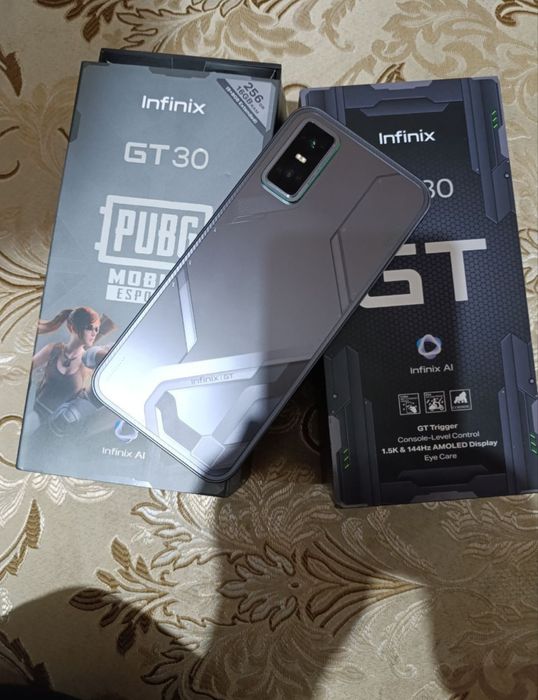 Infinix gt 30 256 Gb 16 gb ram ideal full
