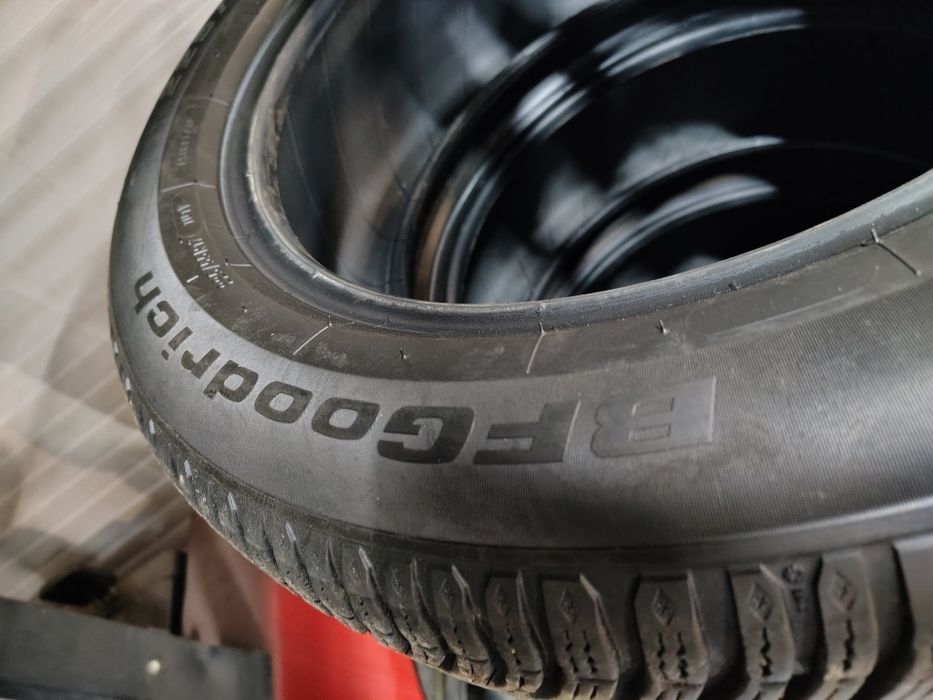 Зимни гуми 225/55/17  BFGoodrich