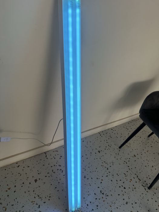 Кварцевый облучатель бактерицидная лампа